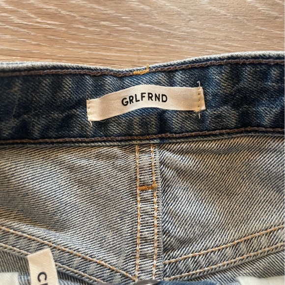 GRLFRND Cindy Rising Sun Floral Embroidered Cut Off Shorts size 23 - Picture 9 of 17